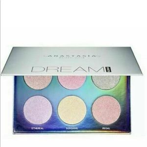 Anastasia Beverly Hills Dream Glow Kit Metallic Power Highlighter Palette